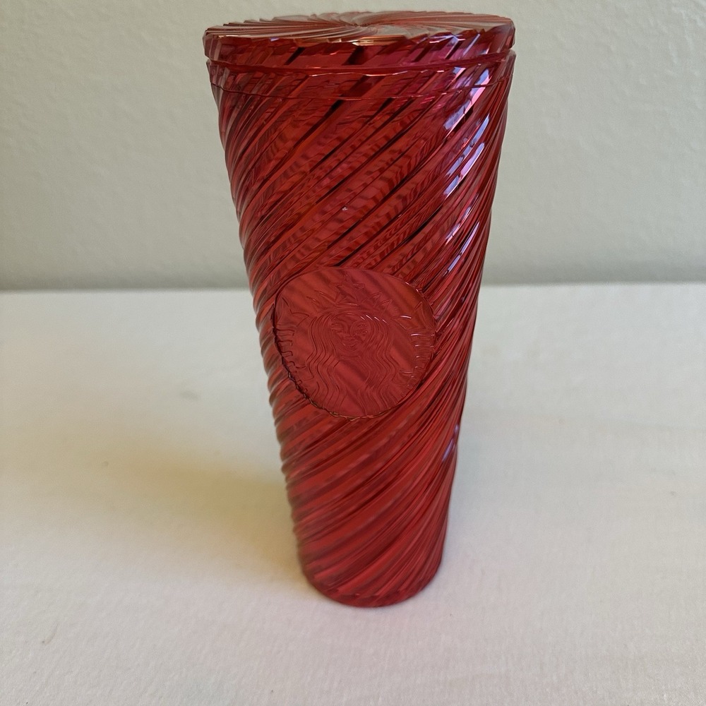 Starbucks Christmas 2021 Red Swirl Stripe Venti Tumbler 24oz‎ Cold Cup No Straw